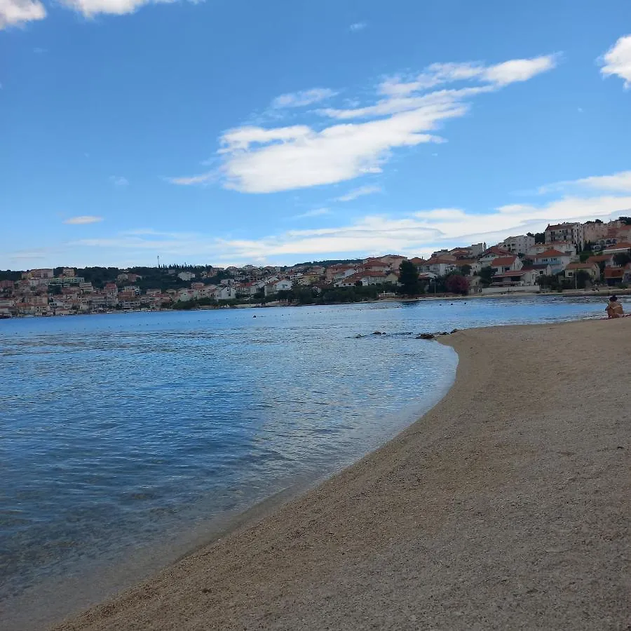 Apartman Pontis Okrug Gornji 0*, Trogir